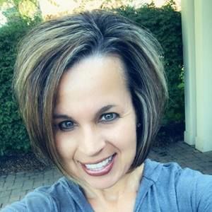 Meet your Posher, Denise